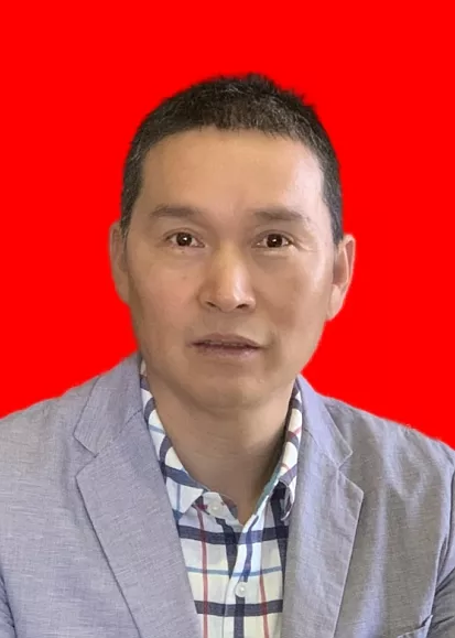昆明市文山商会会长--李逢发